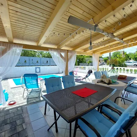 Casa Pietra Сasa de vacaciones *